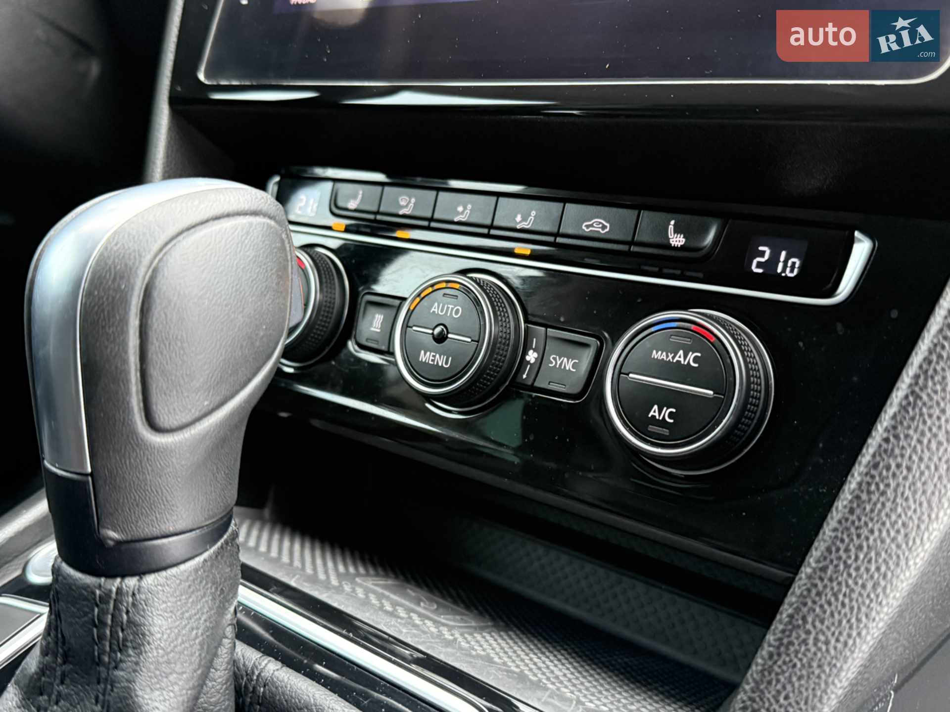 2020 Volkswagen Passat - мініатюра 26