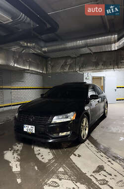 Седан Volkswagen Passat 2013 в Днепре