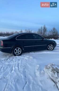 Седан Volkswagen Passat 2004 в Рівному