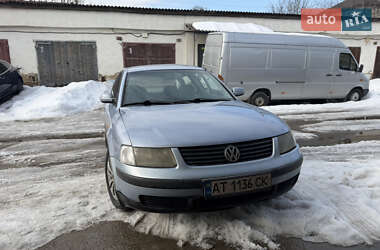 Седан Volkswagen Passat 1998 в Івано-Франківську