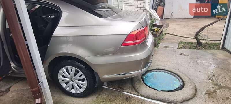 Volkswagen Passat 2014