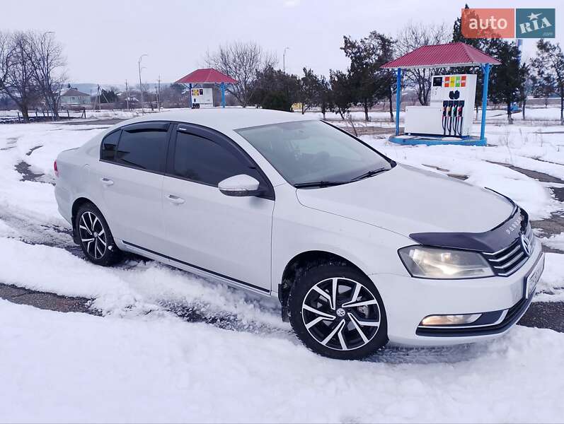 Volkswagen Passat 2012