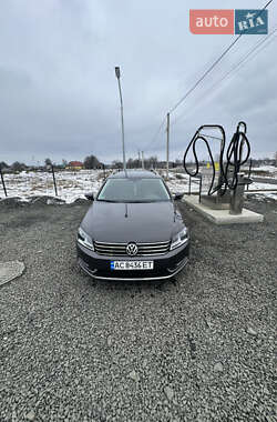 Универсал Volkswagen Passat 2011 в Камне-Каширском