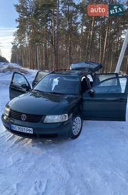 Универсал Volkswagen Passat 1998 в Львове