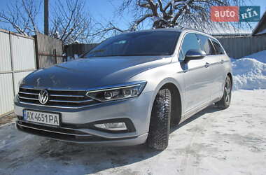 Універсал Volkswagen Passat 2022 в Краснограді