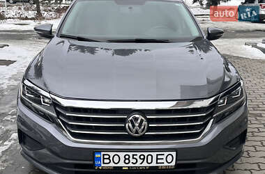 Седан Volkswagen Passat 2020 в Івано-Франківську