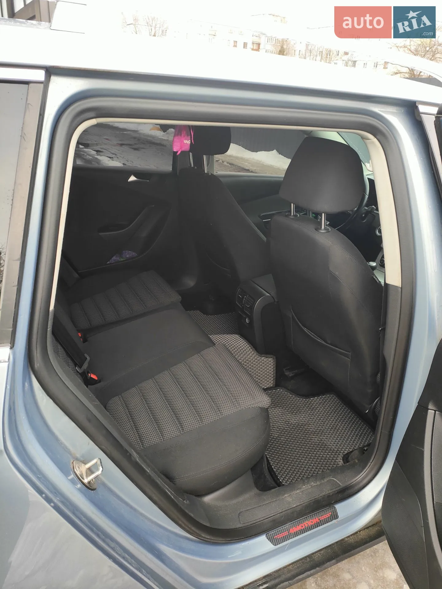 2010 Volkswagen Passat - мініатюра 17