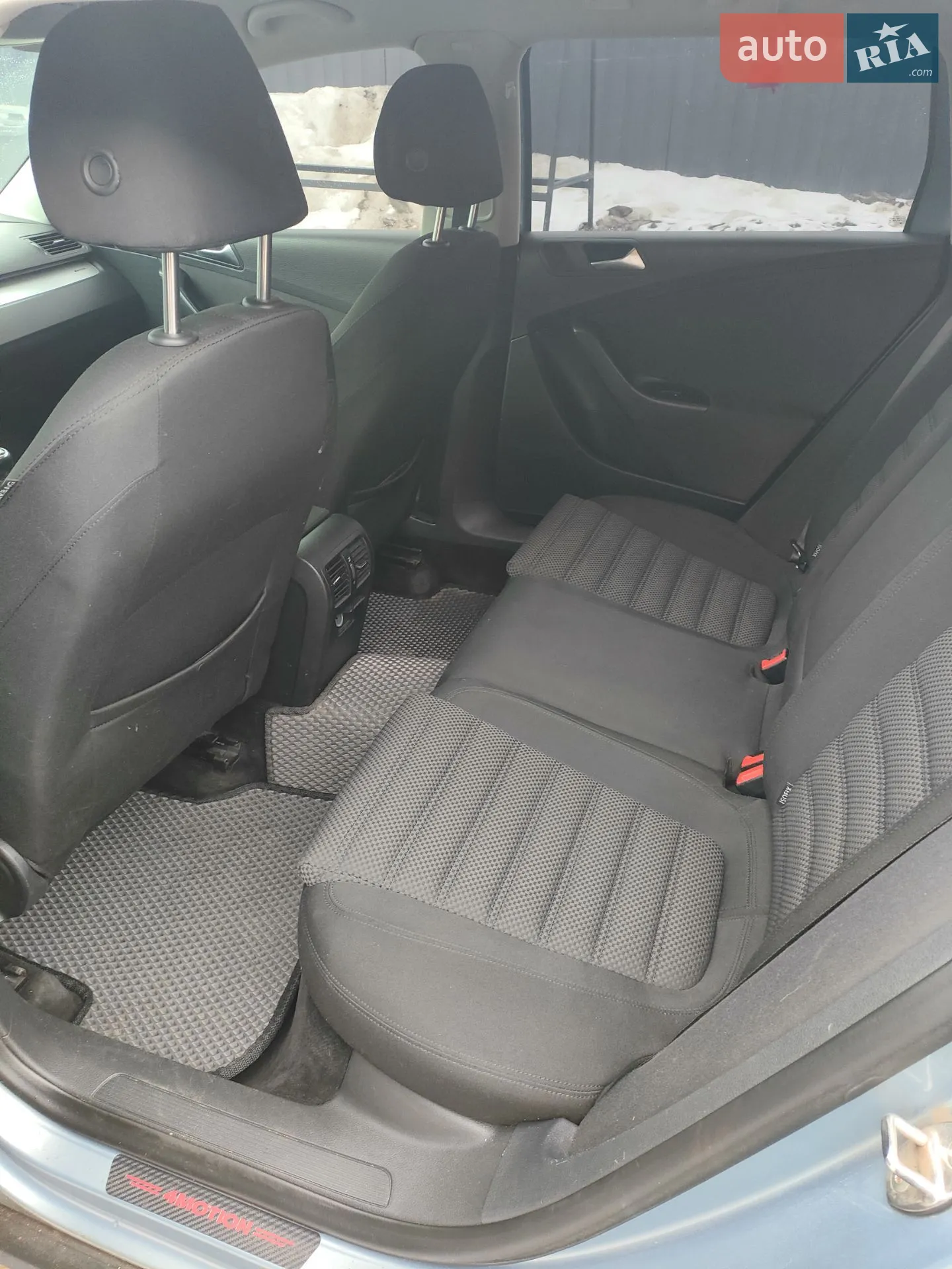 2010 Volkswagen Passat - мініатюра 21
