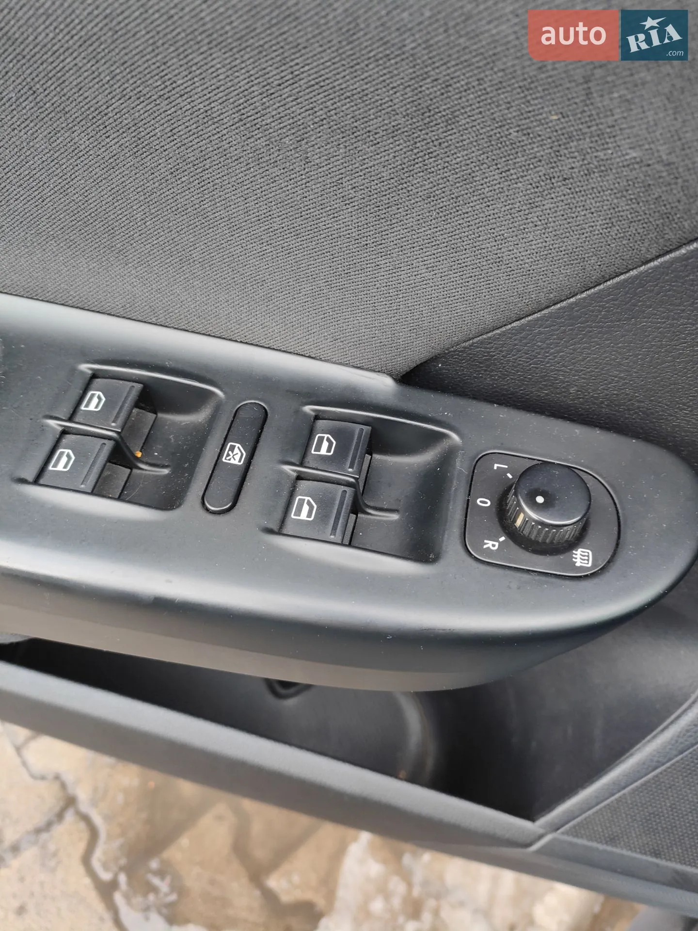 2010 Volkswagen Passat - мініатюра 24