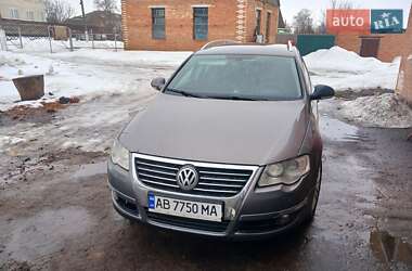 Універсал Volkswagen Passat 2006 в Козятині