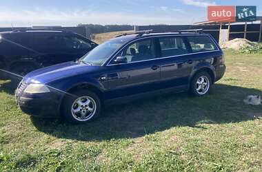 Універсал Volkswagen Passat 2001 в Ірпені