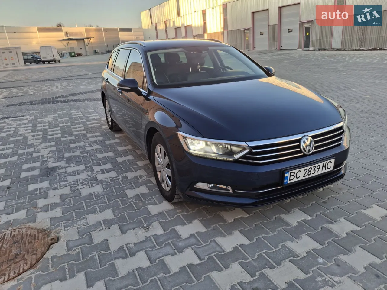 2016 Volkswagen Passat - мініатюра 10