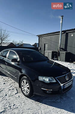 Седан Volkswagen Passat 2008 в Вільшанці