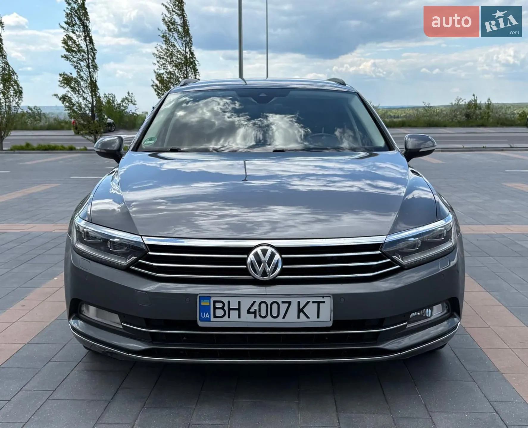 2016 Volkswagen Passat - мініатюра 2