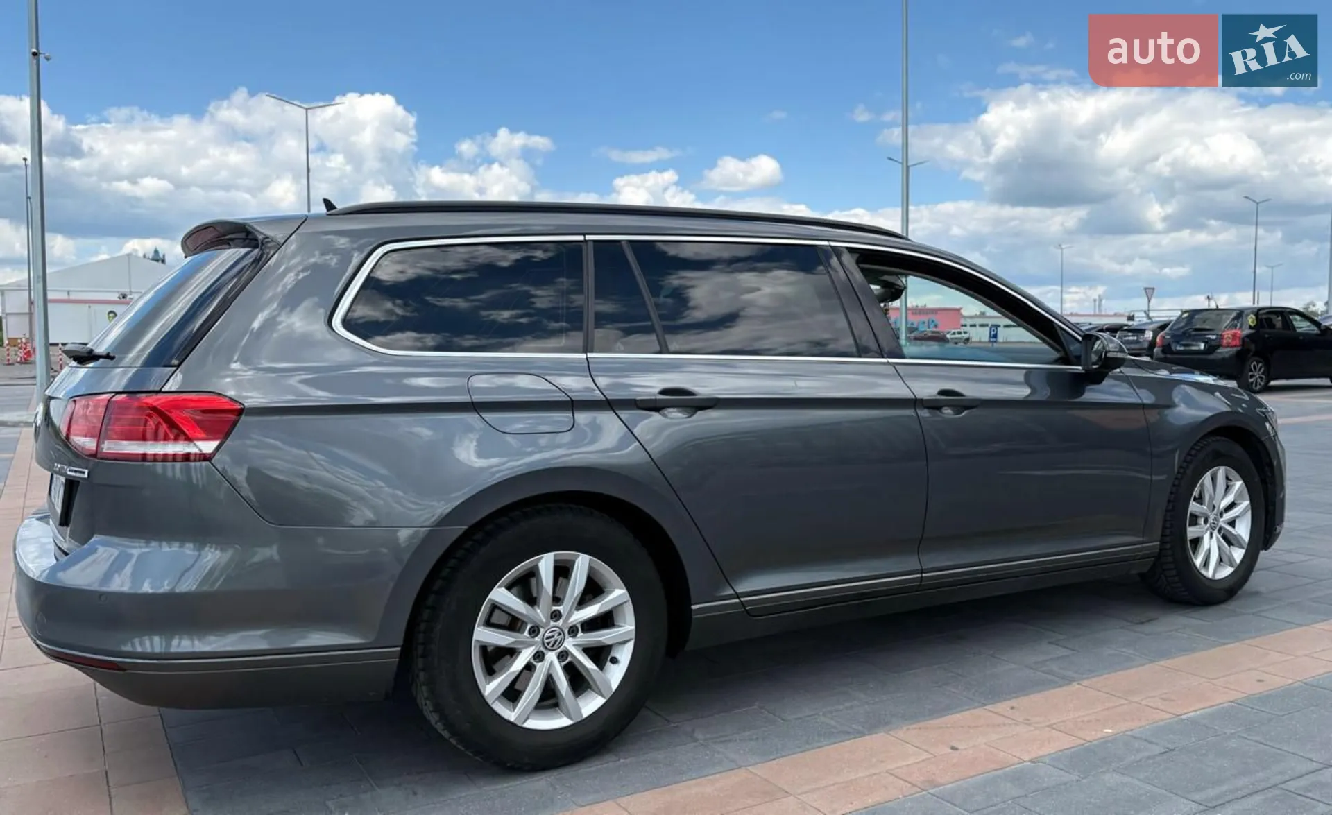 2016 Volkswagen Passat - мініатюра 4