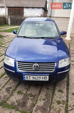 Седан Volkswagen Passat 2001 в Рогатине