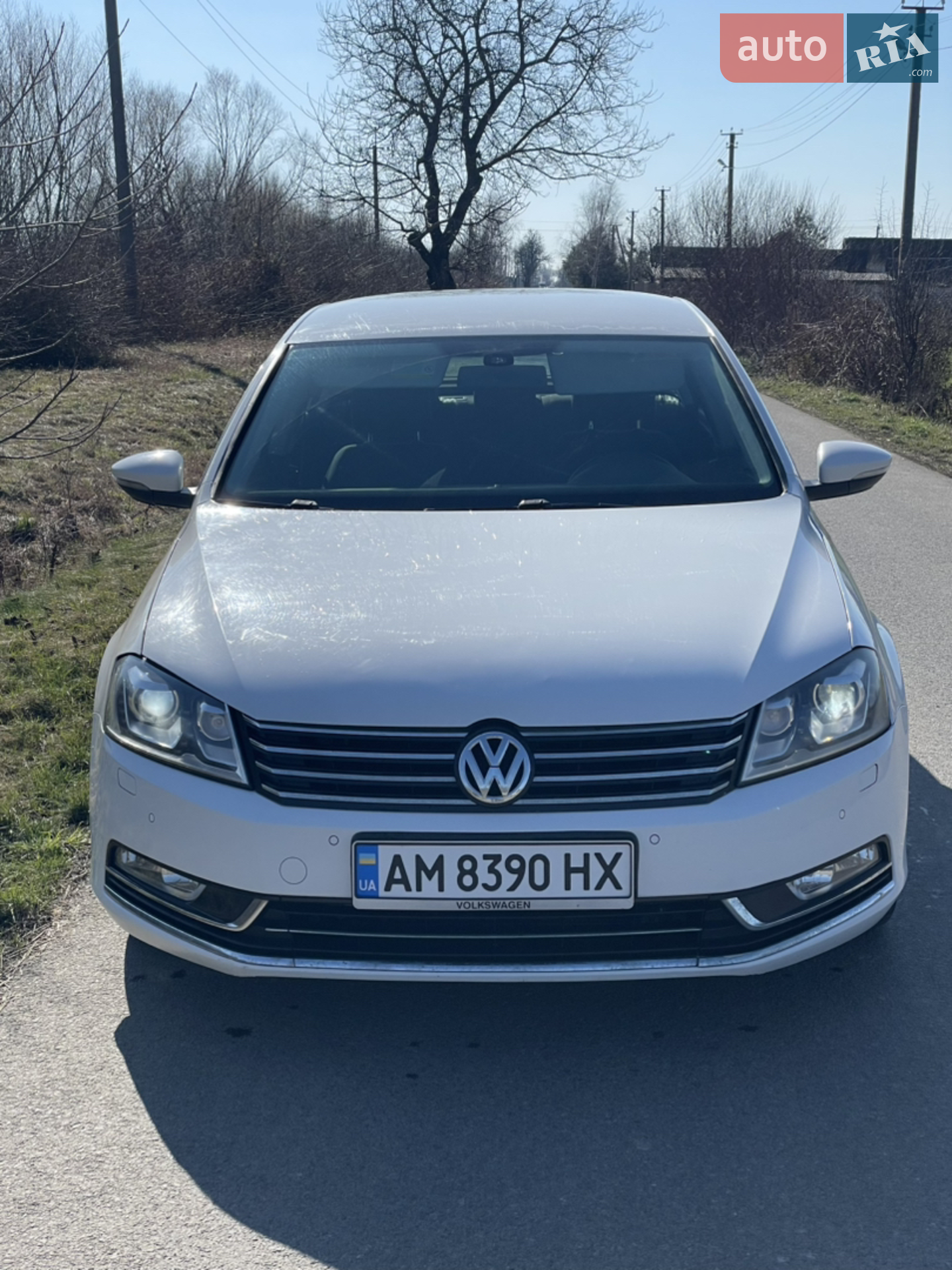 2011 Volkswagen Passat - мініатюра 2