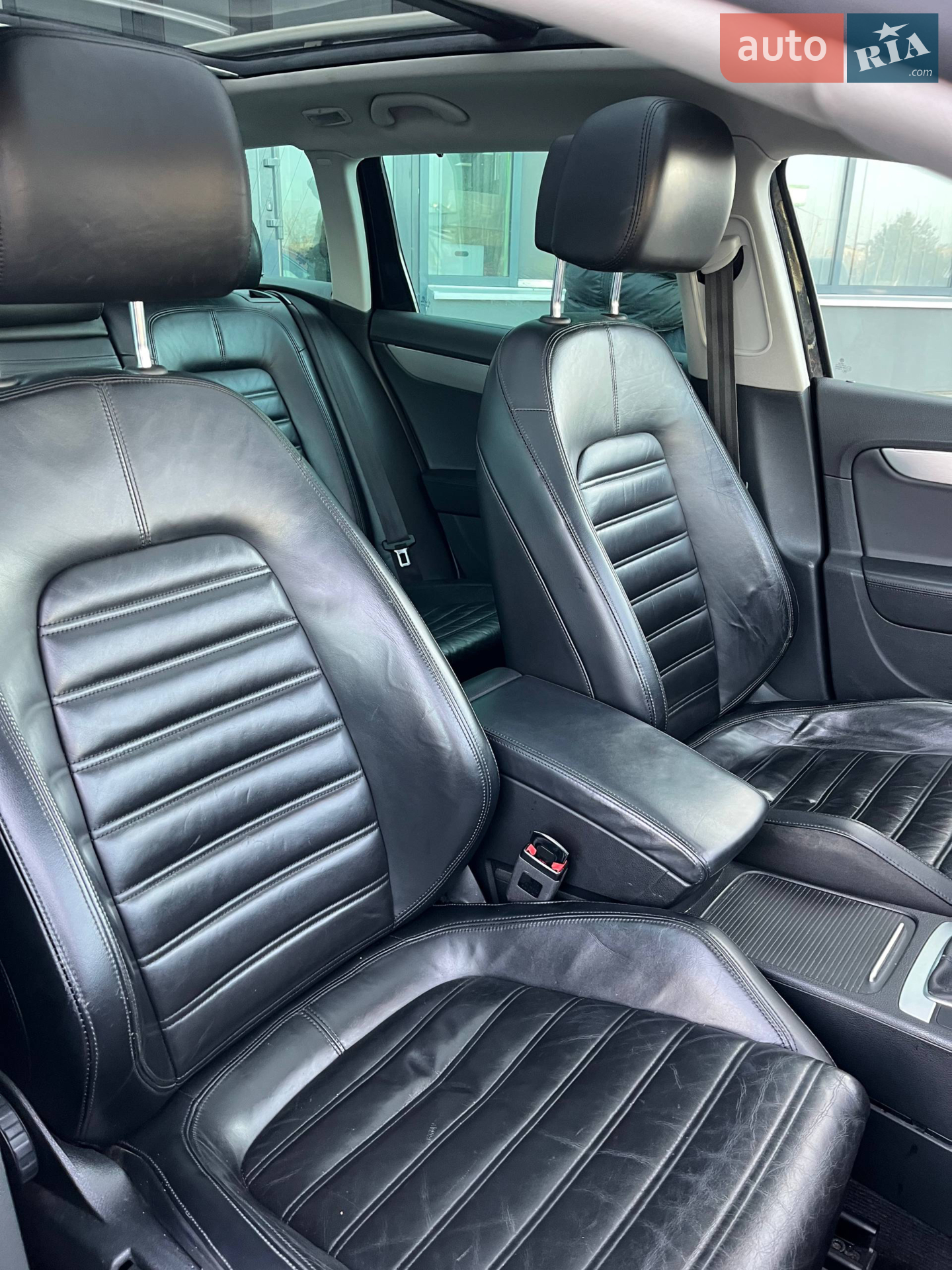 Volkswagen Passat 2011 VIN WVWZZZ3CZCE020431 фото оголошення 6 з 12