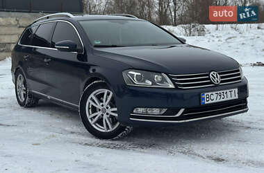 Универсал Volkswagen Passat 2011 в Тернополе