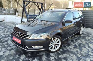 Универсал Volkswagen Passat 2011 в Ровно