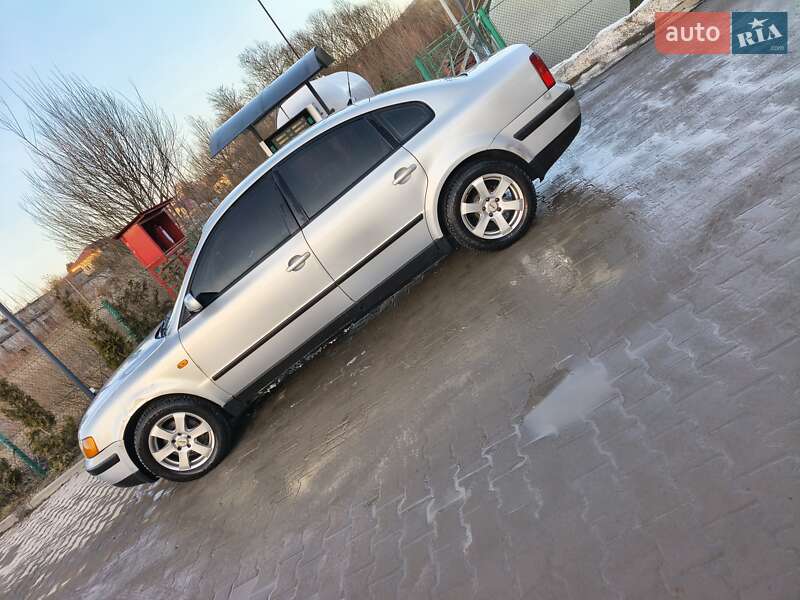 Volkswagen Passat 1996 Volkswagen Passat 1996