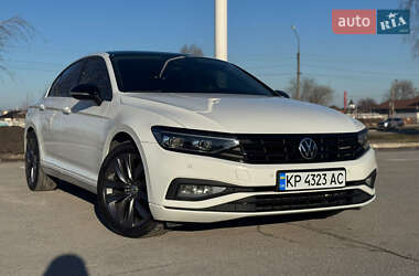 Седан Volkswagen Passat 2020 в Запоріжжі