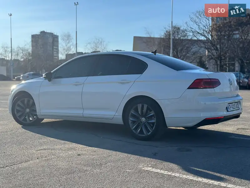 Volkswagen Passat 2020 VIN WVWZZZ3CZME029131 фото оголошення 4 з 59