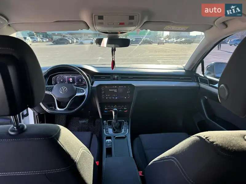 Volkswagen Passat 2020 VIN WVWZZZ3CZME029131 фото оголошення 9 з 59