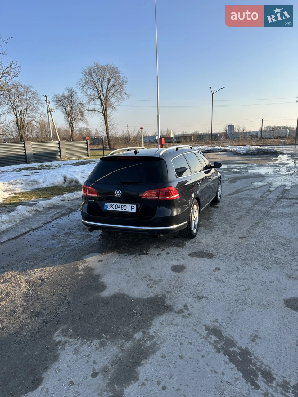 2010 Volkswagen Passat - мініатюра 16