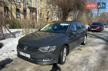 Універсал Volkswagen Passat 2017 в Києві
