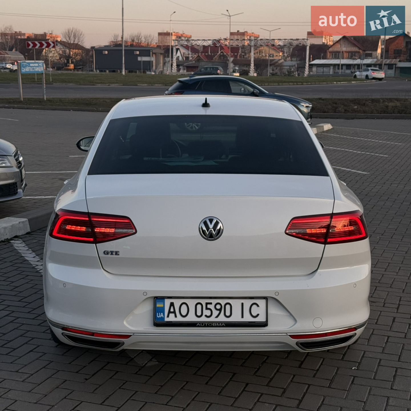 2016 Volkswagen Passat - мініатюра 10