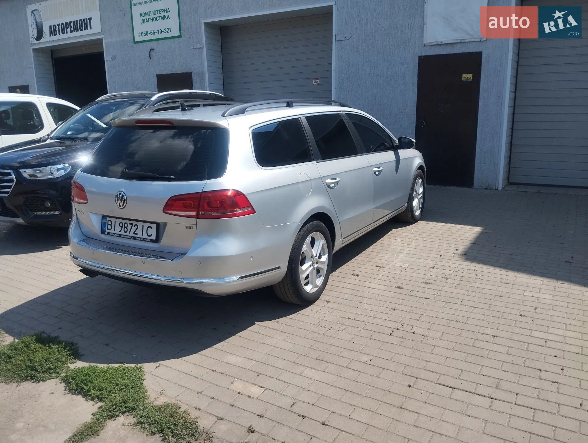 Volkswagen Passat 2011 VIN WVWZZZ3CZBE327625 фото оголошення 4 з 13