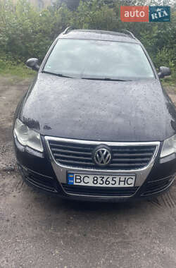 Универсал Volkswagen Passat 2010 в Львове