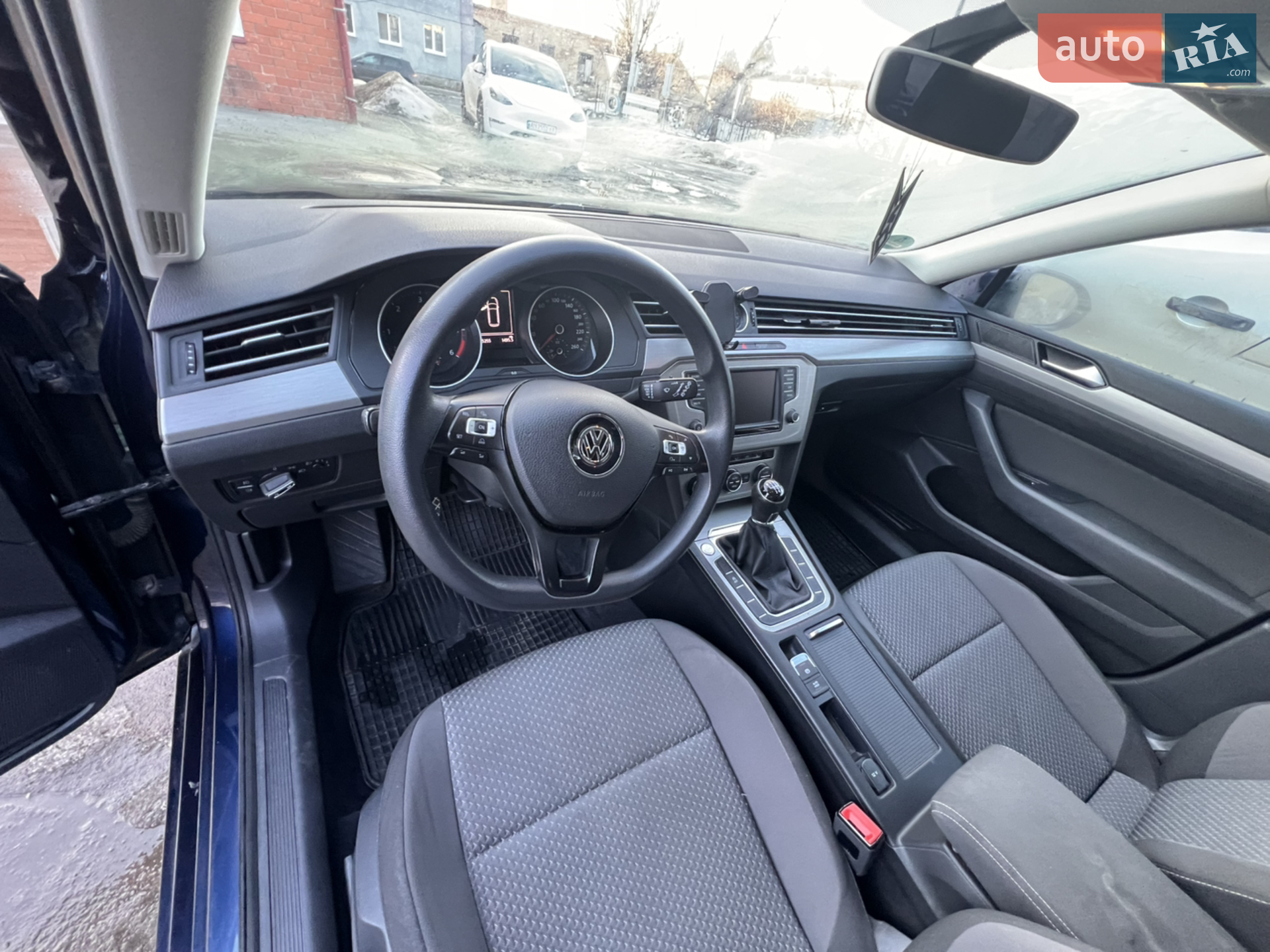 2015 Volkswagen Passat - мініатюра 23