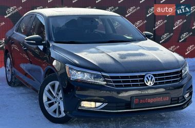 Седан Volkswagen Passat 2018 в Сумах