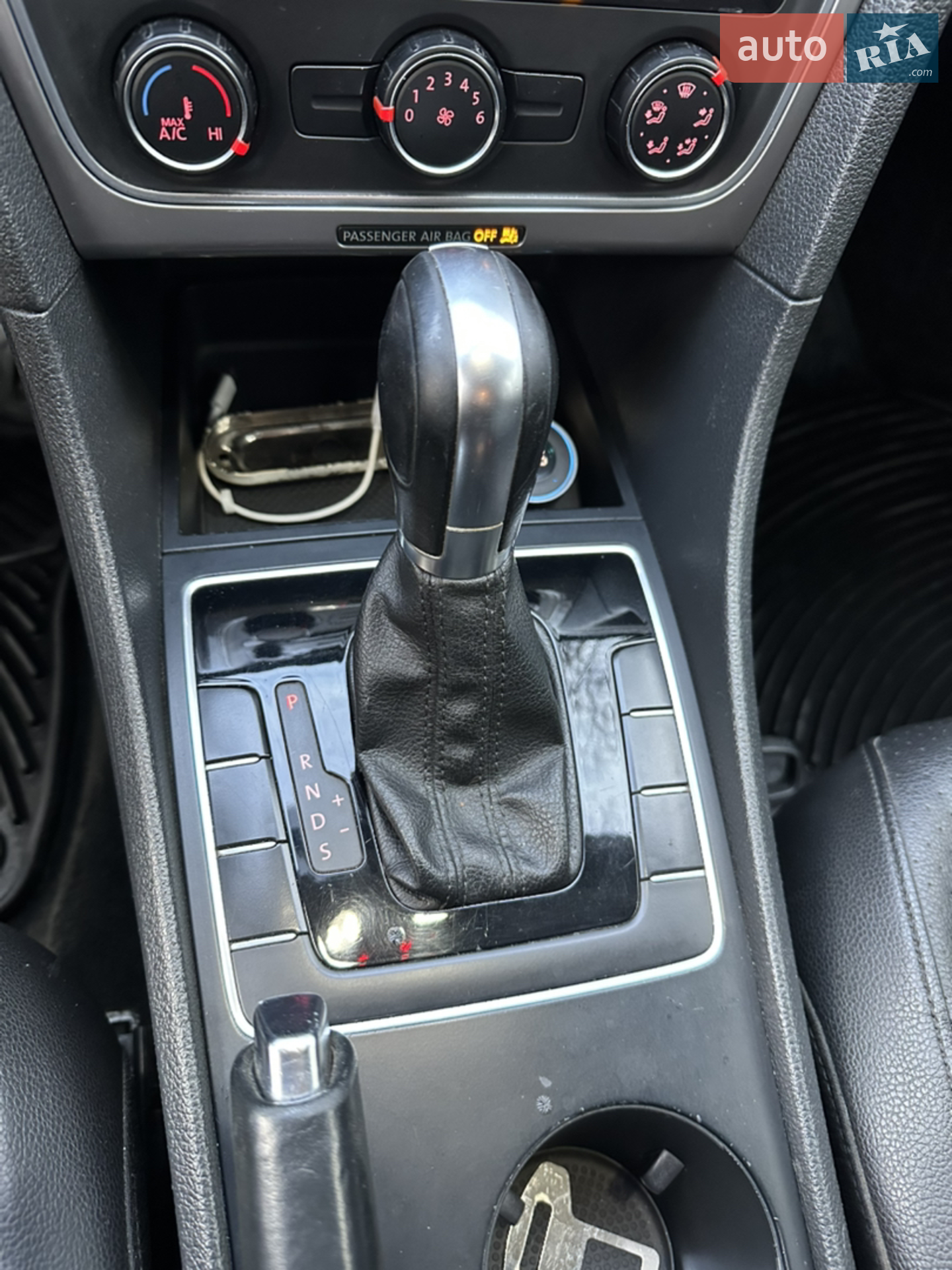 2014 Volkswagen Passat - мініатюра 13