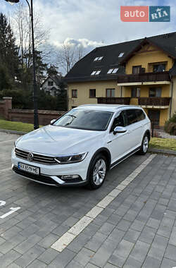Универсал Volkswagen Passat 2017 в Львове