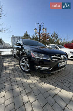 Седан Volkswagen Passat 2015 в Ивано-Франковске