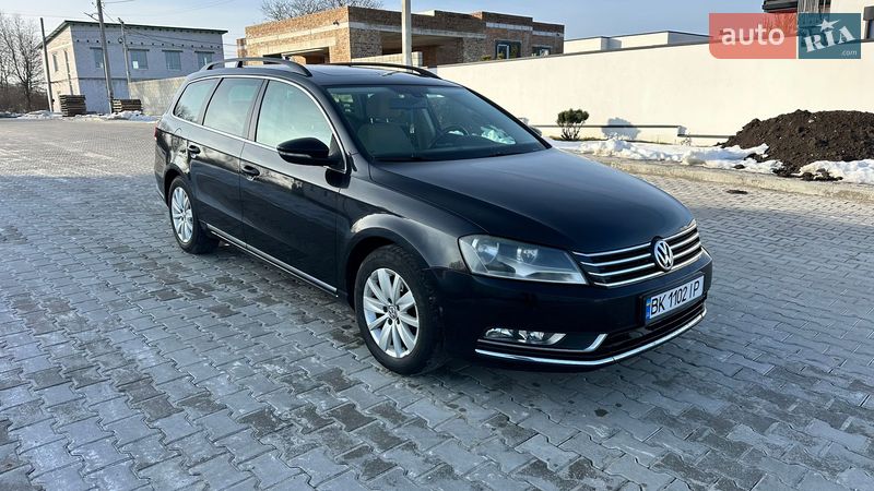 Volkswagen Passat 2011