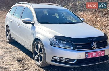 Универсал Volkswagen Passat 2014 в Львове