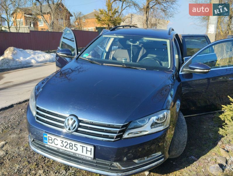 Volkswagen Passat 2011