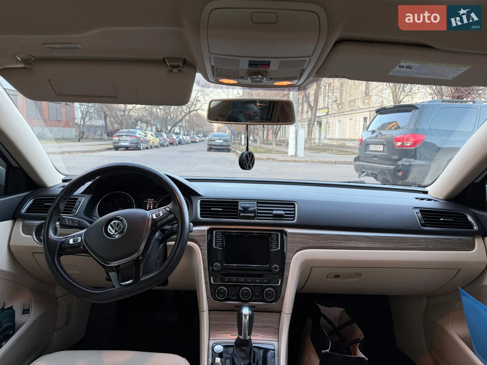2017 Volkswagen Passat - мініатюра 12
