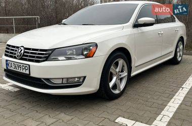 Седан Volkswagen Passat 2013 в Києві