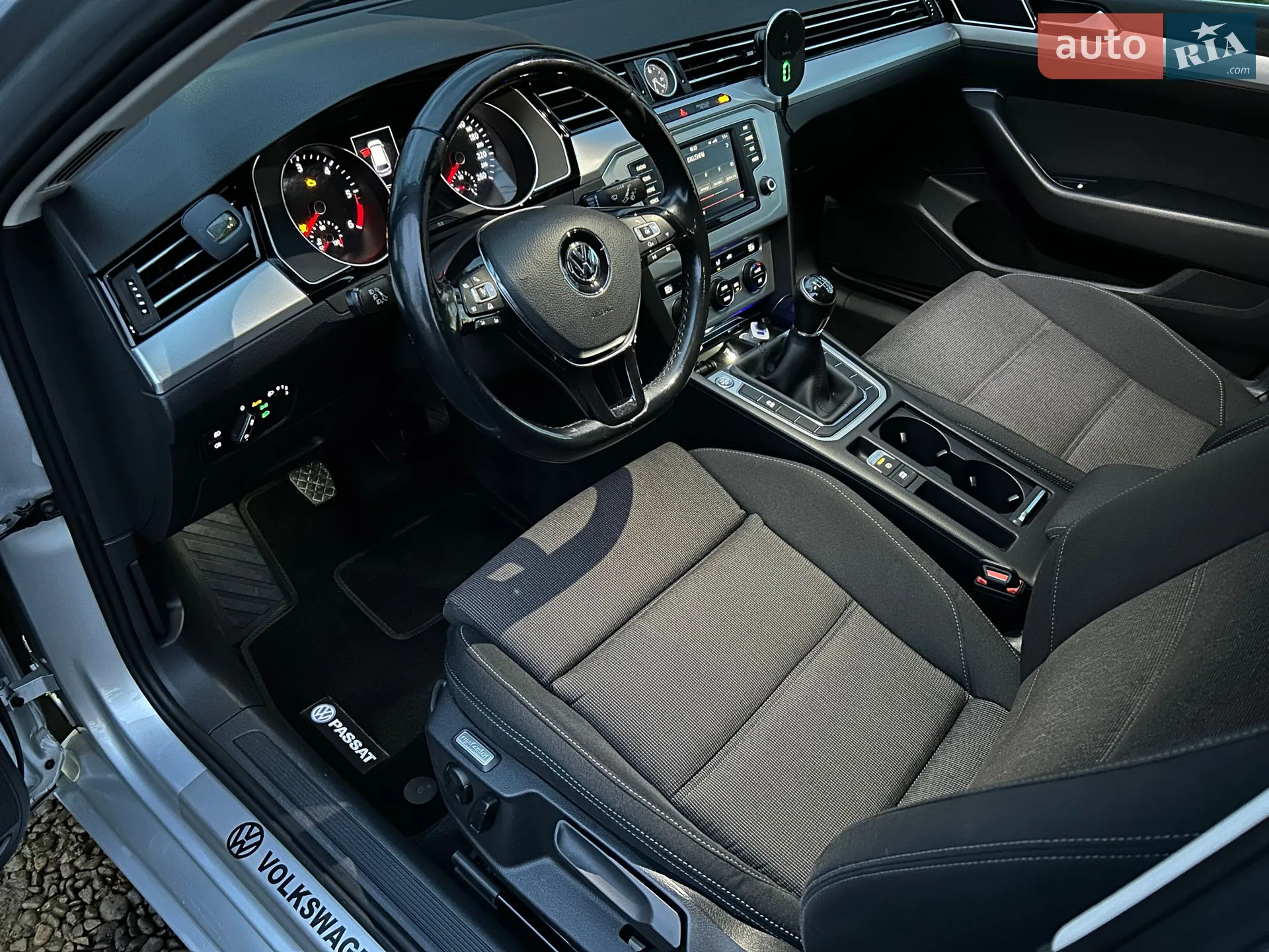 2015 Volkswagen Passat - мініатюра 21