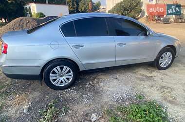 Седан Volkswagen Passat 2008 в Харькове