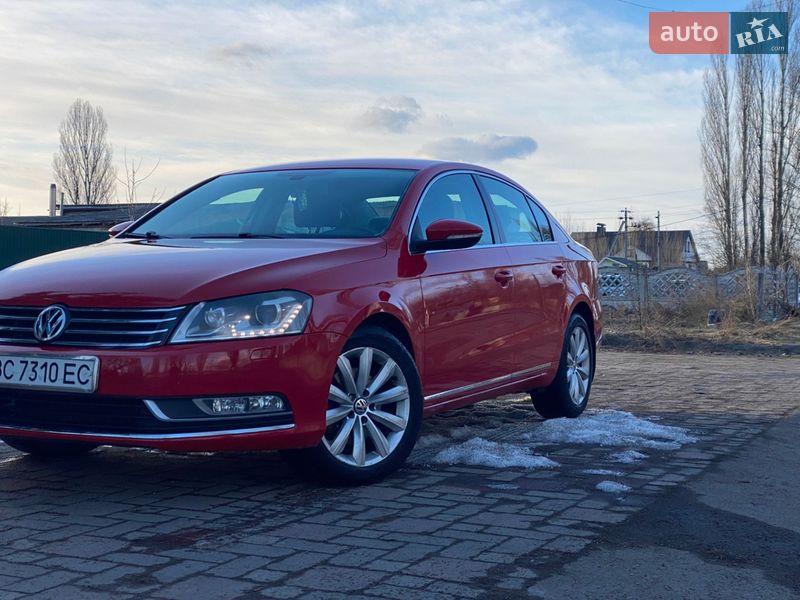 Volkswagen Passat 2011