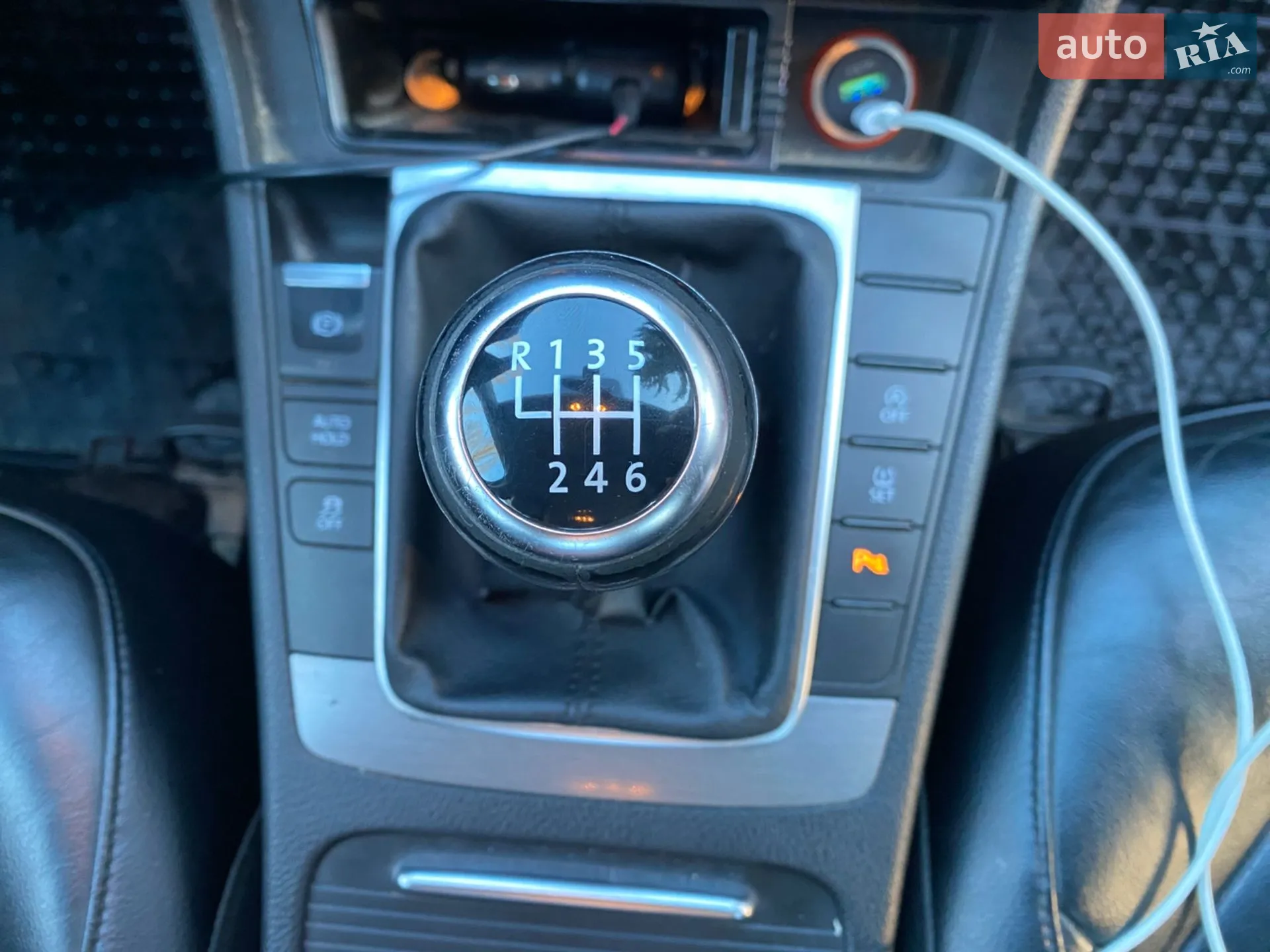 Volkswagen Passat 2011 VIN WVWZZZ3CZBP359782 фото оголошення 17 з 27