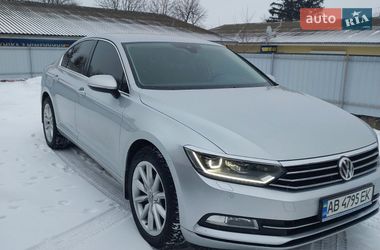 Седан Volkswagen Passat 2016 в Вінниці
