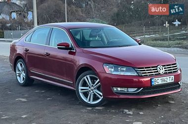 Седан Volkswagen Passat 2015 в Винниках
