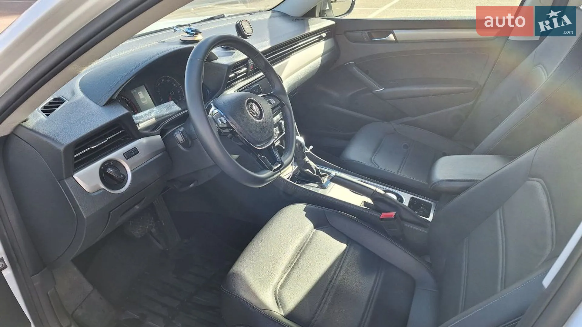 2021 Volkswagen Passat - мініатюра 15